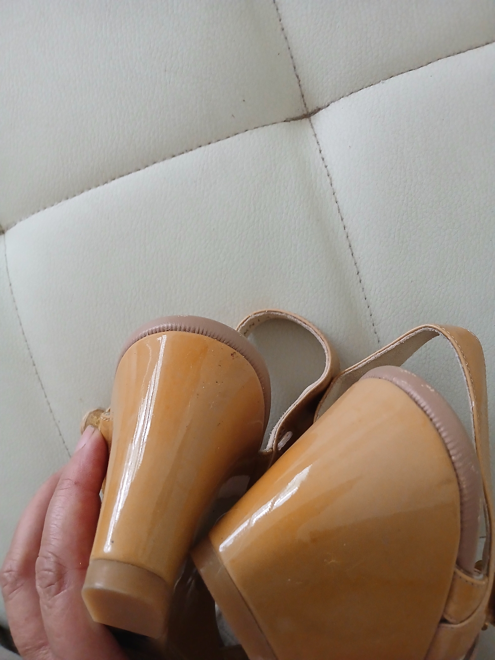 Stuart Weitzman Tan Patent Leather Crisscross Slingback Sandals - Picture 4 of 7